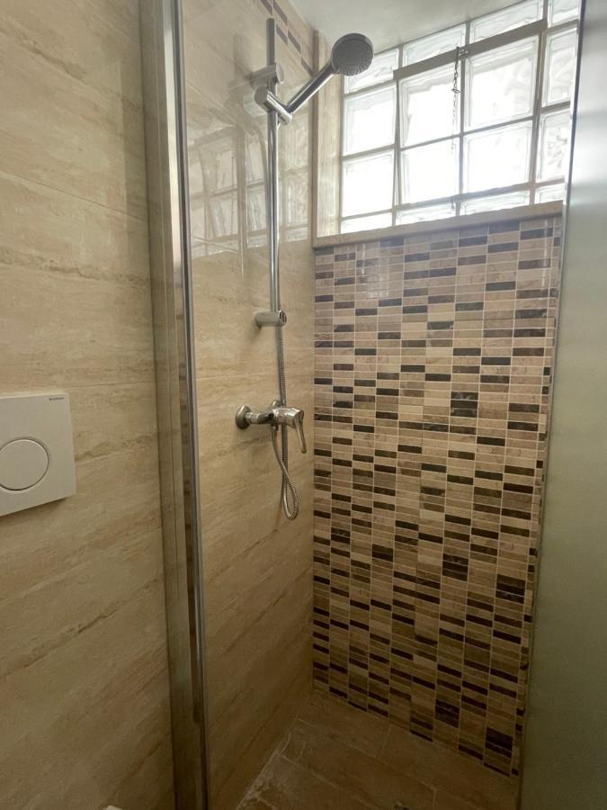 לינה וארוחת בוקר לצ'ה Salentina White House מראה חיצוני תמונה