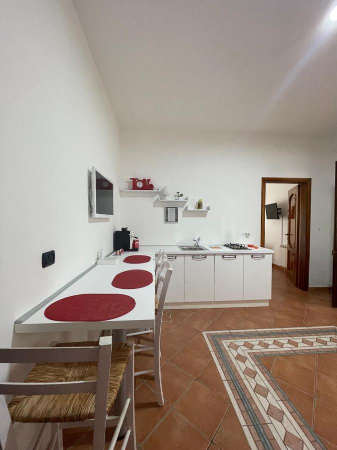 לינה וארוחת בוקר לצ'ה Salentina White House מראה חיצוני תמונה